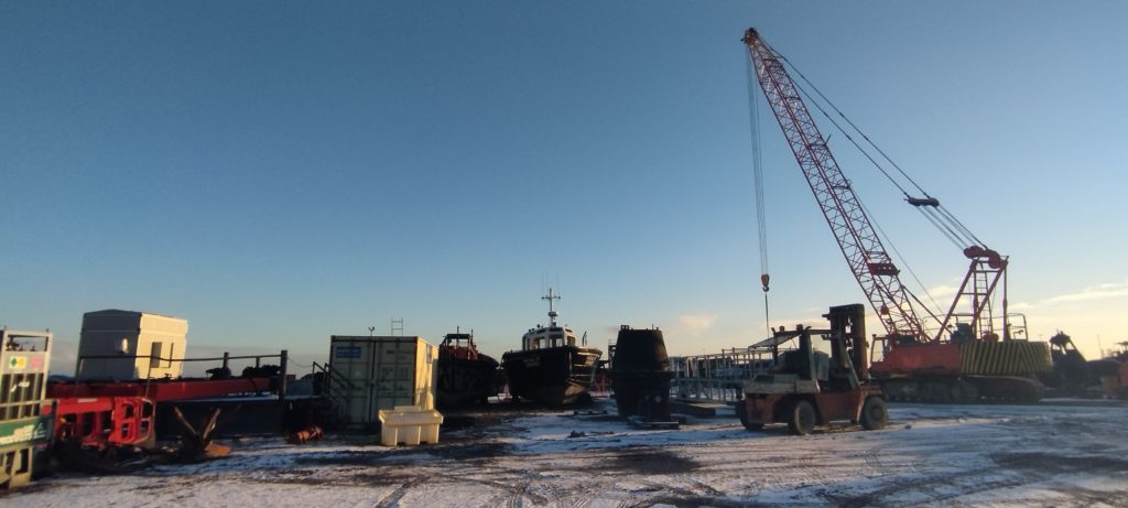 crane on a shipping yard